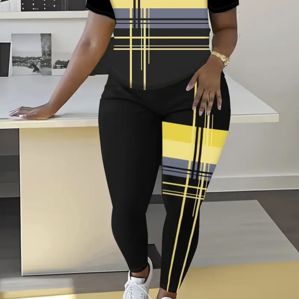 Stylish Black and Yellow Plaid Women's Leggings Set
